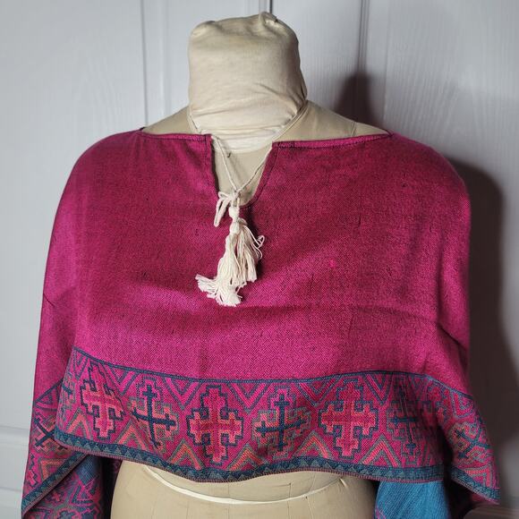 Chic hand-woven Poncho Bohemian Crop top Wrap Western Ethnic Clothing ONE SIZE - Picture 4 of 6